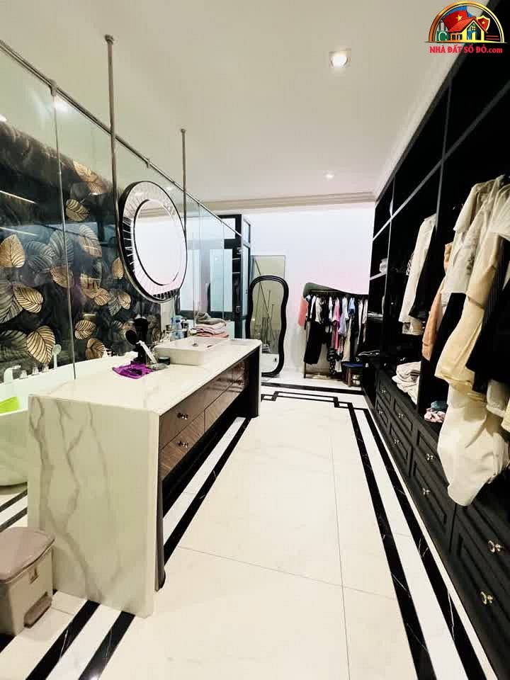 Bán nhà riêng sổ đỏ Quận 5 Hồ Chí Minh diện tích 58m² giá 12.8 tỷ