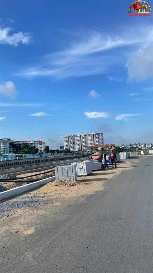 Nhà đất sổ đỏ Quận 12, TP.HCM với đất thổ cư 80m2 giá 5.39 tỷ