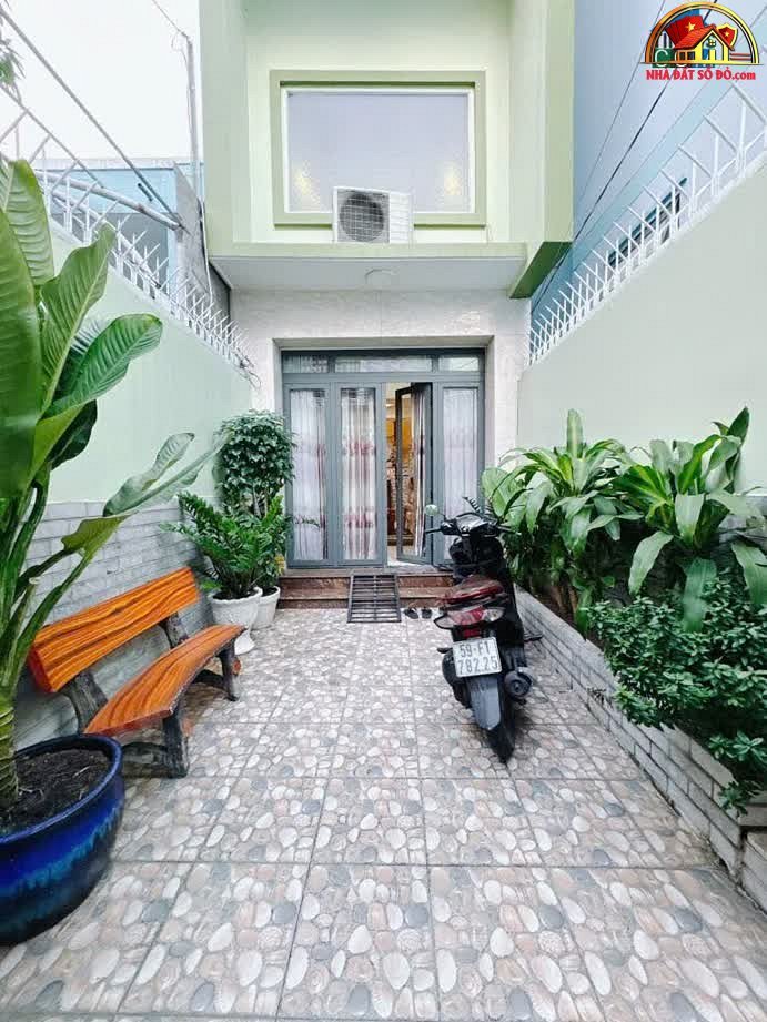 Nhà đất sổ đỏ Quận 4 Hồ Chí Minh, bán nhà riêng 60m2 giá 6.4 tỷ