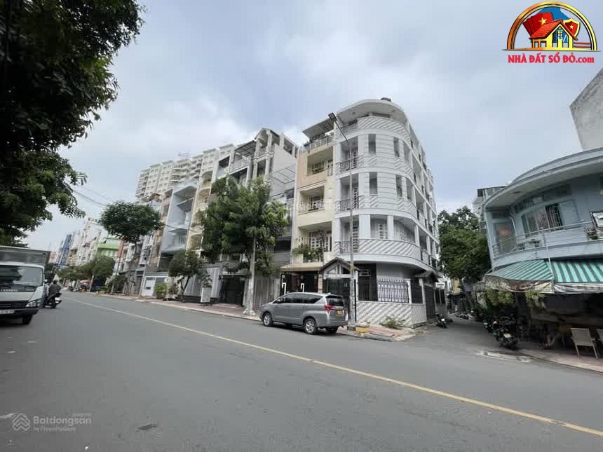 Bán nhà mặt phố sổ đỏ Quận 6 Hồ Chí Minh diện tích 84m² giá 18.2 tỷ