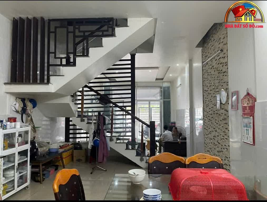 Nhà đất sổ đỏ Cẩm Lệ Đà Nẵng, nhà 3 tầng mới đẹp, giá 5.05 tỷ