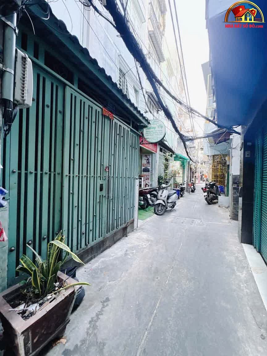 Nhà đất sổ đỏ Quận 4 TP.HCM, 80m² chỉ 4.13 tỷ