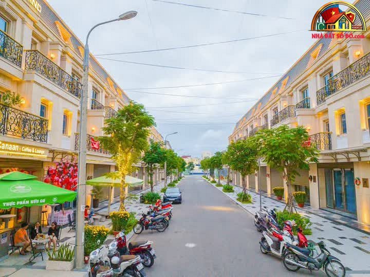 Bán nhà mặt phố Nguyễn Lộ Trạch Hải Châu Đà Nẵng 7.88 tỷ 120m²
