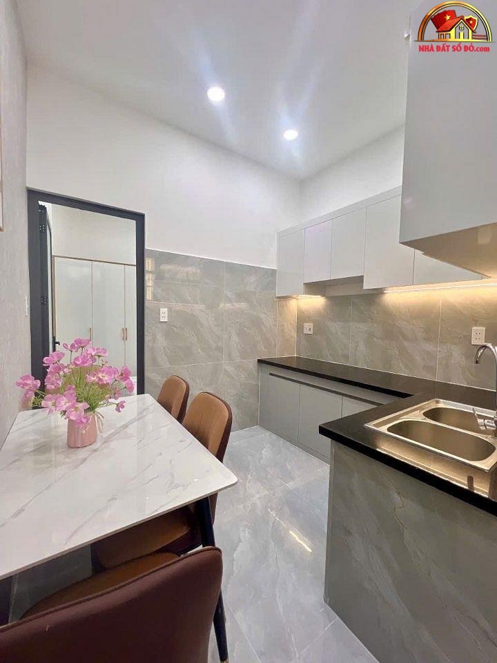 Nhà đất sổ đỏ Gò Vấp TP.HCM giá chỉ 4.75 tỷ diện tích 39m2
