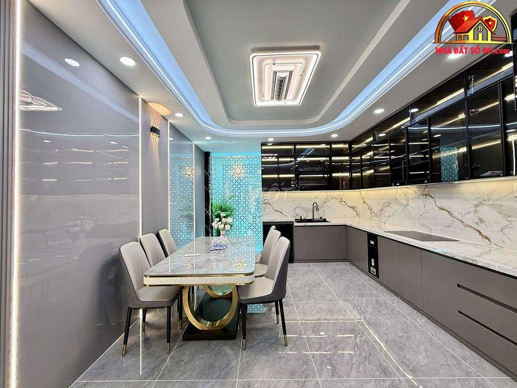 Nhà đất sổ đỏ Quận 12 TP.HCM – Nhà riêng 4PN thang máy hẻm rộng 10m