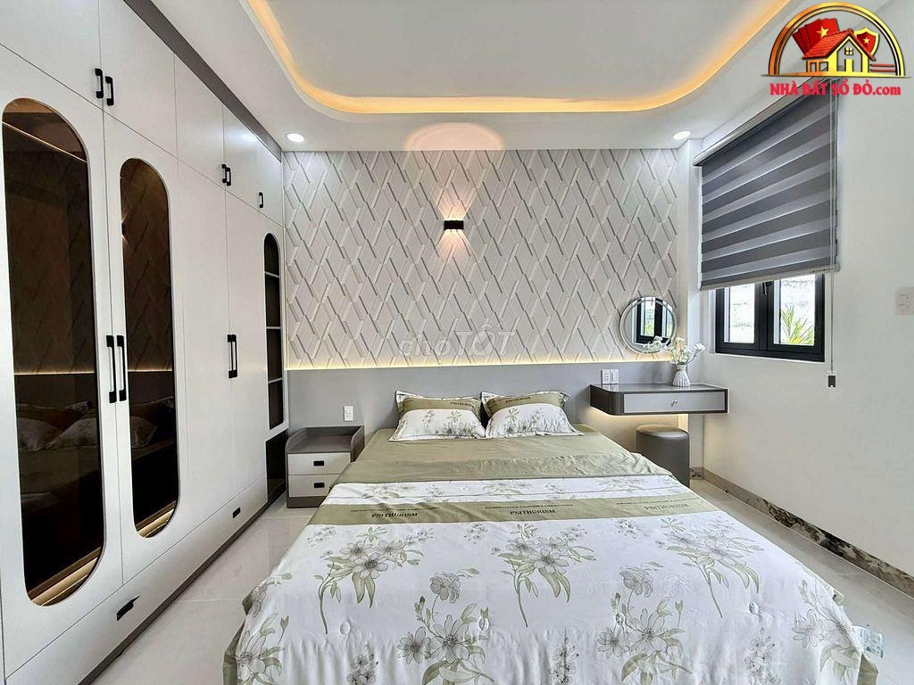 Nhà đất sổ đỏ Quận 12 TP.HCM – Nhà riêng 4PN thang máy hẻm rộng 10m