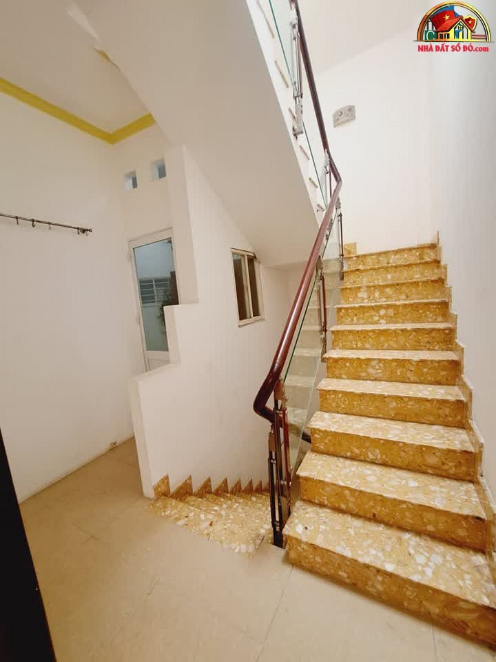 Nhà đất sổ đỏ Quận 5 Hồ Chí Minh – Nhà đẹp đường Huỳnh Mẫn Đạt chỉ 5.5 tỷ
