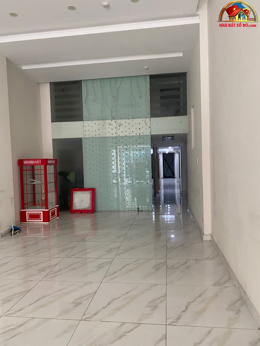 Bán nhà mặt phố sổ đỏ Quận 3, Hồ Chí Minh, diện tích 1005.6 m², giá 106 tỷ