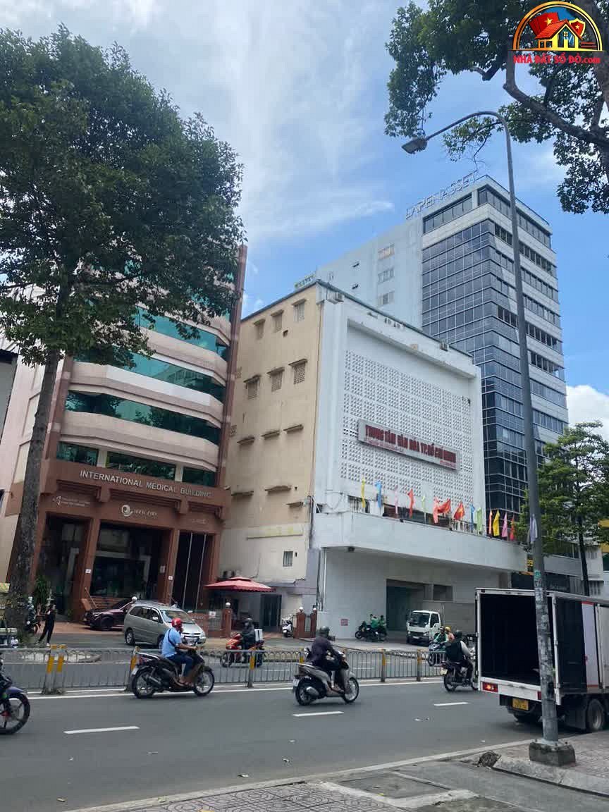 Bán nhà mặt phố sổ đỏ Quận 3, Hồ Chí Minh, diện tích 1005.6 m², giá 106 tỷ