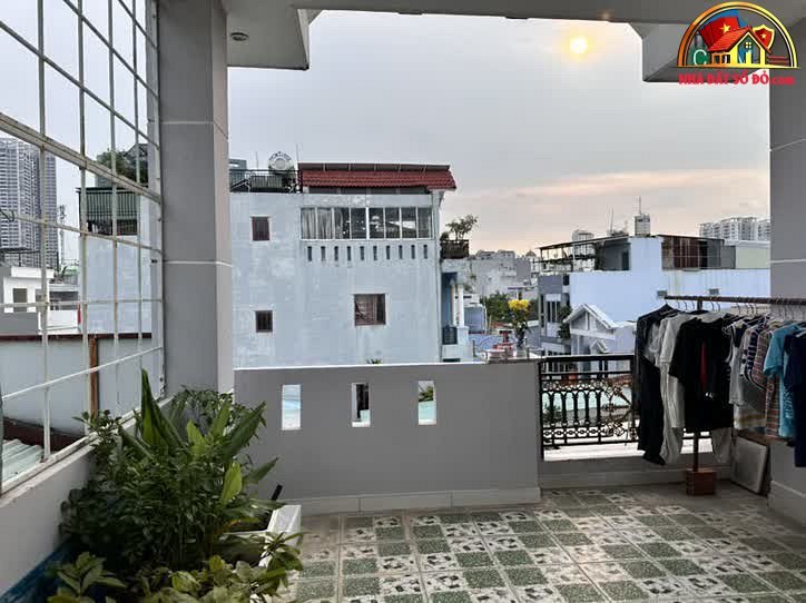 Bán nhà đất sổ đỏ Quận 7 Hồ Chí Minh – Nhà đẹp hẻm Nguyễn Văn Quỳ