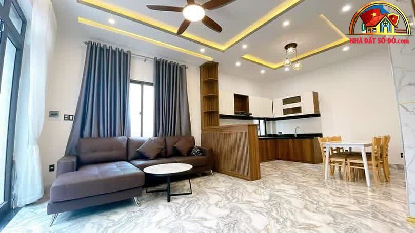 Nhà đất sổ đỏ Hải Châu Đà Nẵng, bán nhà mặt phố 3 tầng giá 3.4 tỷ