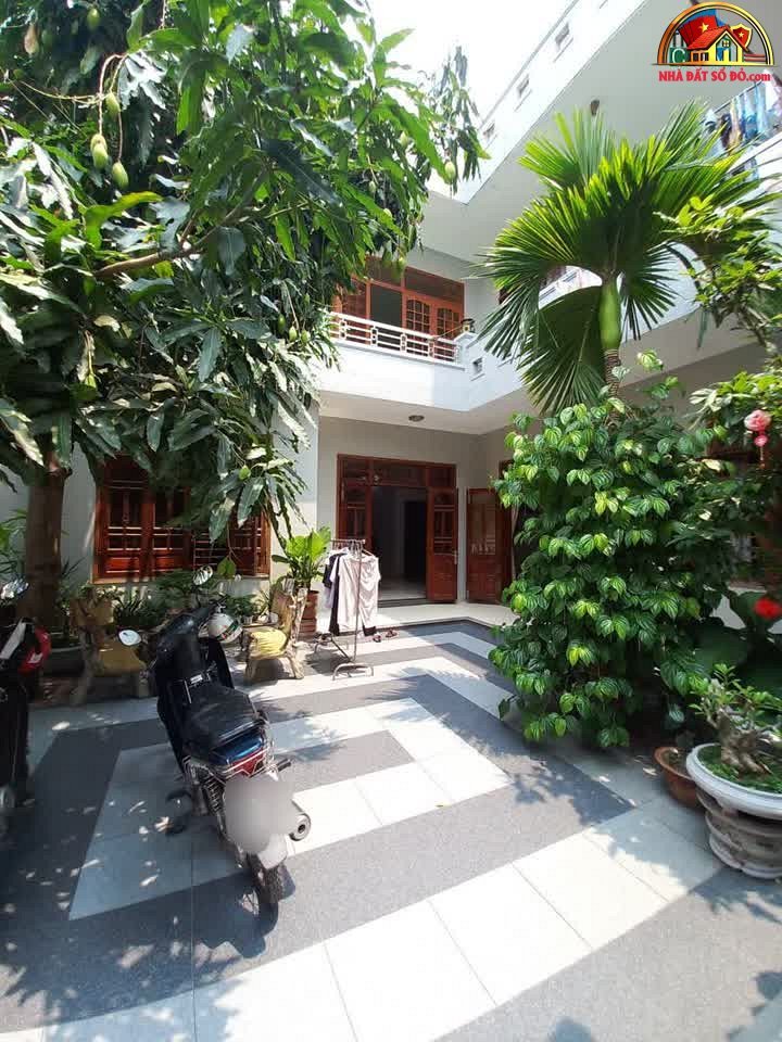 Bán nhà đất sổ đỏ biệt thự đường Hồ Xuân Hương, Ngũ Hành Sơn Đà Nẵng giá 9.6 tỷ