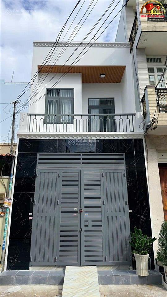 Nhà đất sổ đỏ tại Tỉnh Lộ 10, Bình Tân, giá 4.7 tỷ… – Bán nhà trong ngõ, hẻm Quận Bình Tân – TP Hồ Chí Minh giá 3 – 5 tỷ