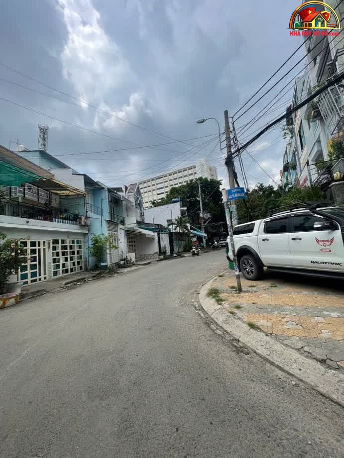 Bán nhà riêng sổ đỏ Quận 8 TP.HCM giá 5.3 tỷ, 40m²