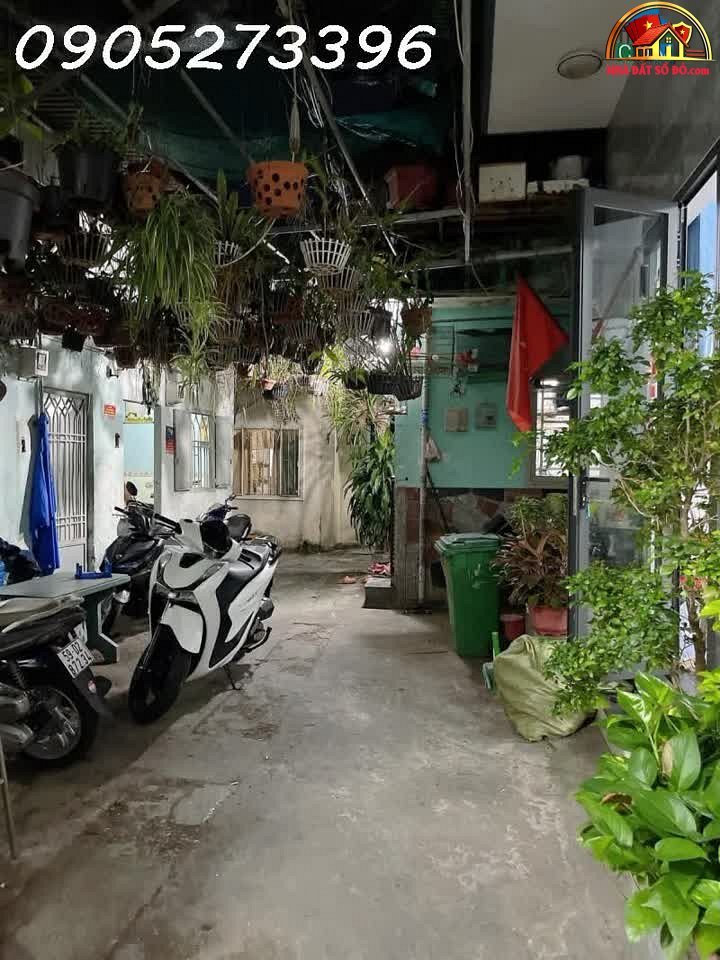 Bán nhà riêng sổ đỏ Tân Phú Hồ Chí Minh giá 2.45 tỷ diện tích 15m²