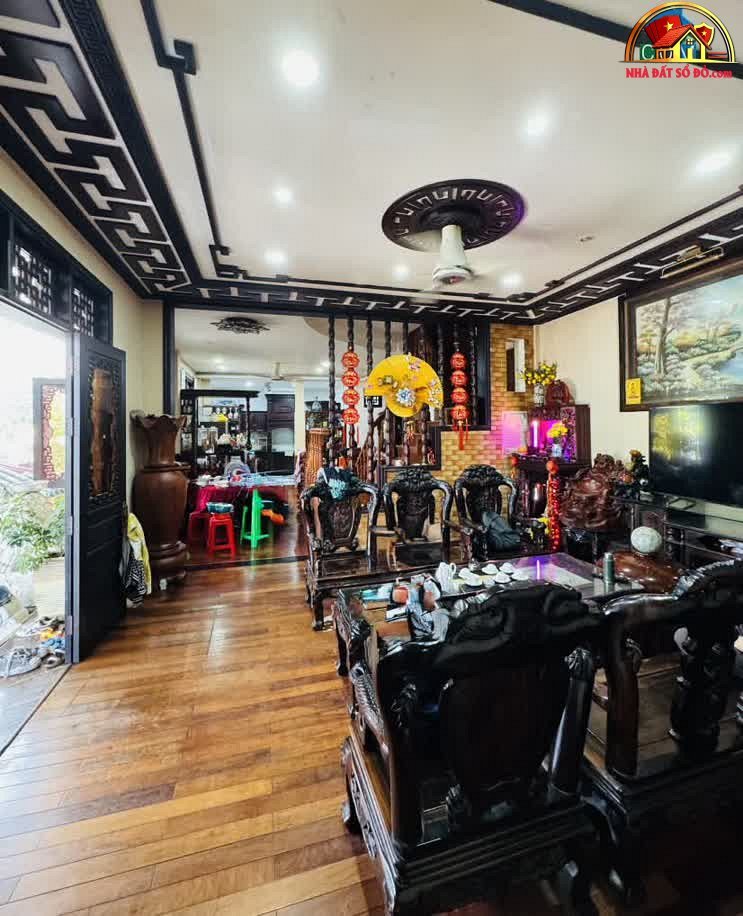 Bán biệt thự Gỗ Lim đẳng cấp tại Quận 6 Hồ Chí Minh, giá 75 tỷ