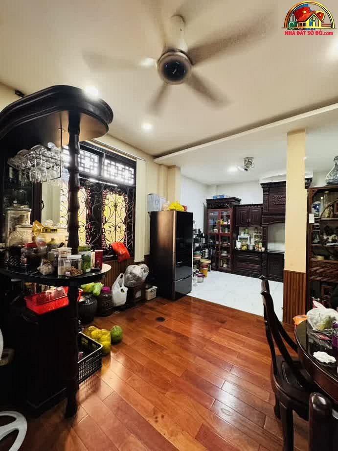 Bán biệt thự Gỗ Lim đẳng cấp tại Quận 6 Hồ Chí Minh, giá 75 tỷ
