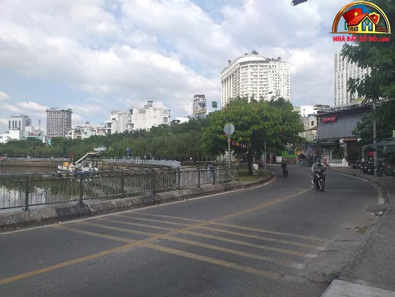 Bán nhà đất sổ đỏ Quận 3 Hồ Chí Minh – 23m² chỉ 2.75 tỷ