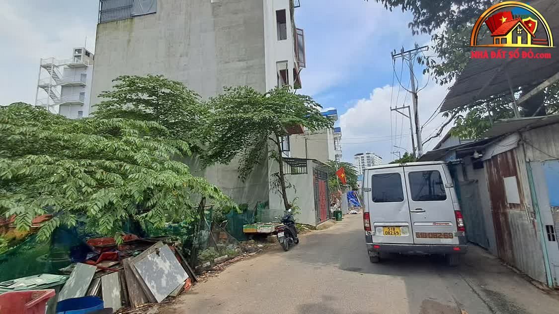 Nhà đất sổ đỏ Thủ Đức – Bán lô đất mặt tiền hẻm 196 Đường Số 11