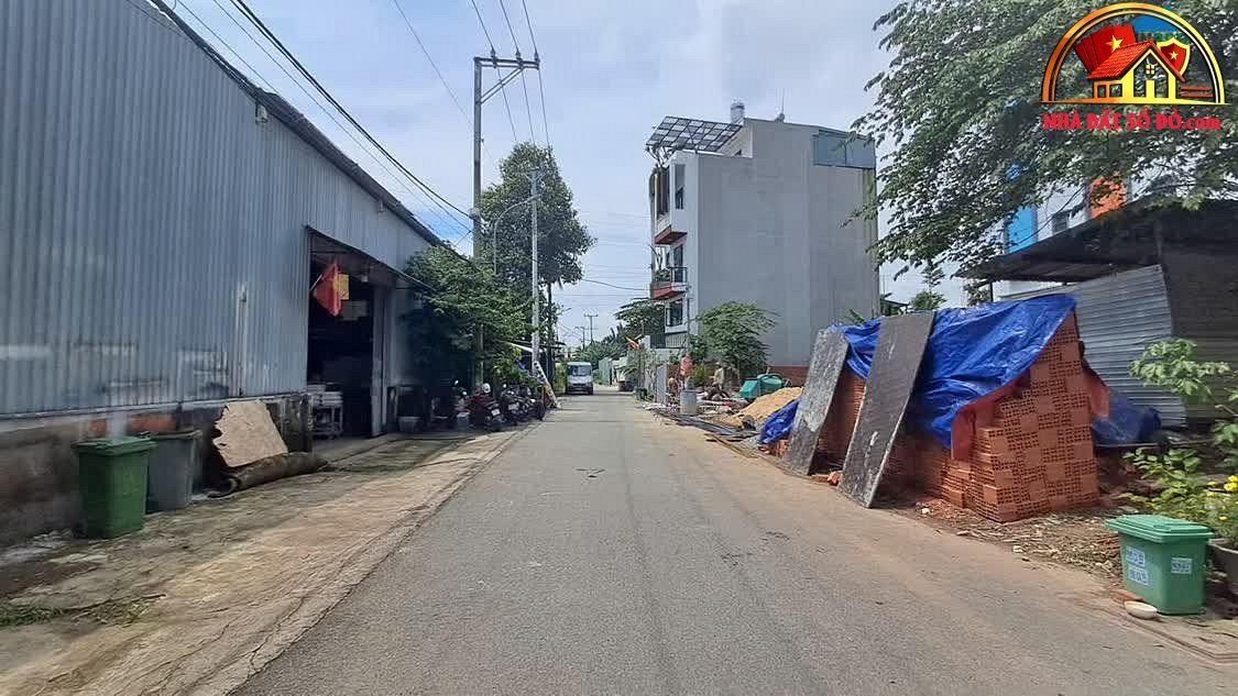Nhà đất sổ đỏ Thủ Đức – Bán lô đất mặt tiền hẻm 196 Đường Số 11