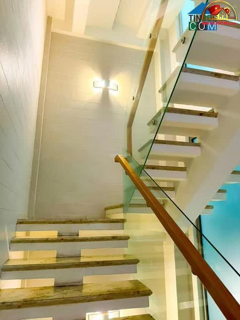Bán nhà mặt phố Tân Bình Hồ Chí Minh biệt thự 7 tầng nội thất 5 sao