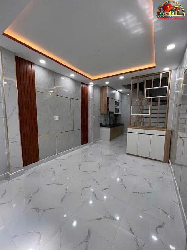 Bán nhà mặt phố sổ đỏ Quận 4 TP.HCM diện tích 30m² giá 4.15 tỷ