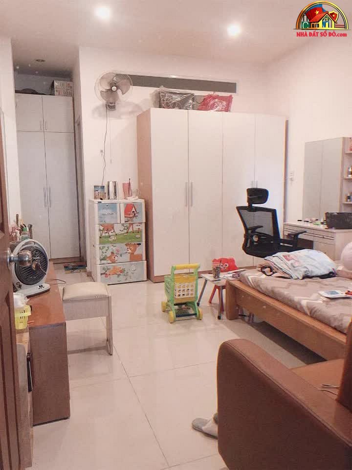 Bán nhà mặt phố đường Nguyễn Trãi Quận 5 TP.HCM giá 17.9 tỷ
