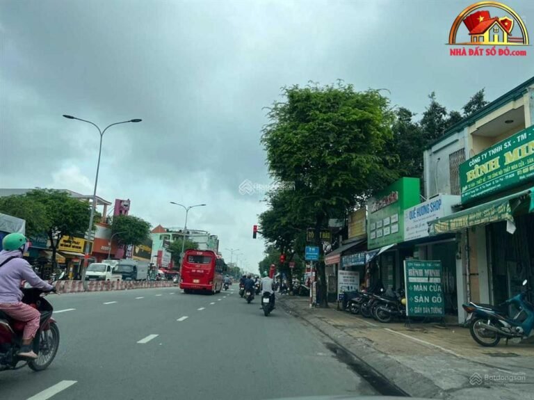 Bán nhà đất sổ đỏ mặt tiền đường Lê Trọng Tấn, Phường Tây Thạnh, Tân Phú