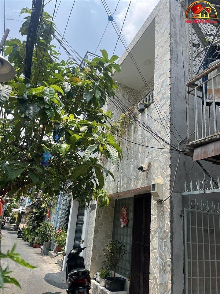 Nhà đất sổ đỏ Nguyễn Kiệm 54m2 giá chỉ 7.2 tỷ tại Quận Phú Nhuận TP.HCM