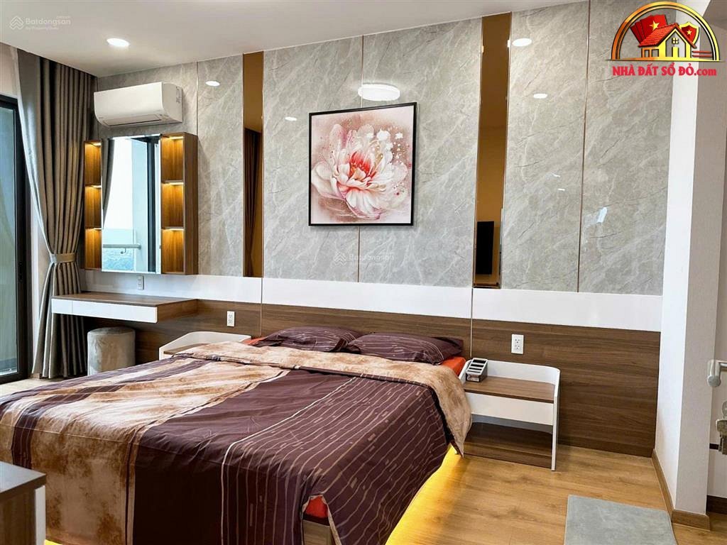 Nhà đất sổ đỏ Park Legend Quận Tân Bình TP.HCM với 113 m2 và 3 phòng ngủ