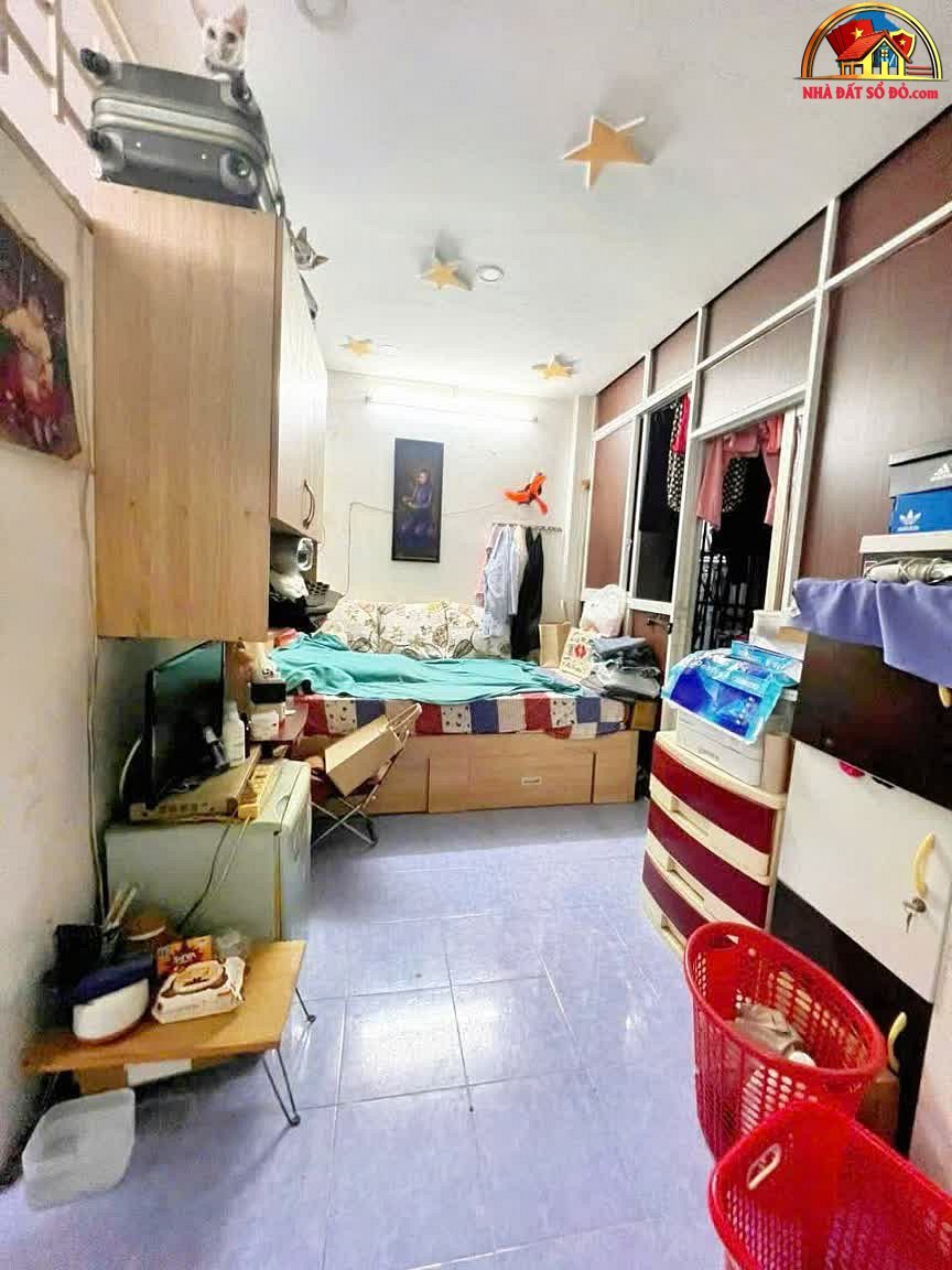 Bán nhà riêng sổ đỏ Quận 4 Hồ Chí Minh 2.69 tỷ diện tích 56m²