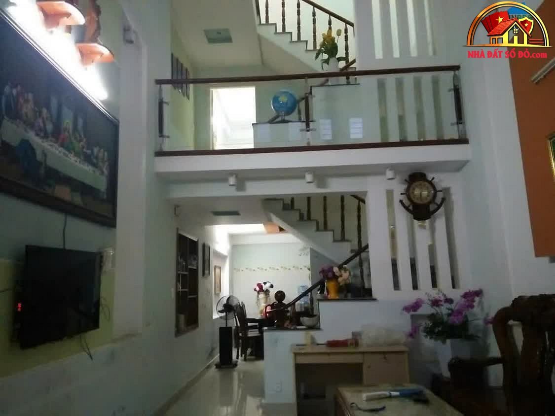 Nhà đất sổ đỏ Thủ Đức bán nhà riêng 3 lầu + 2 phòng trọ cho thuê 12 triệu
