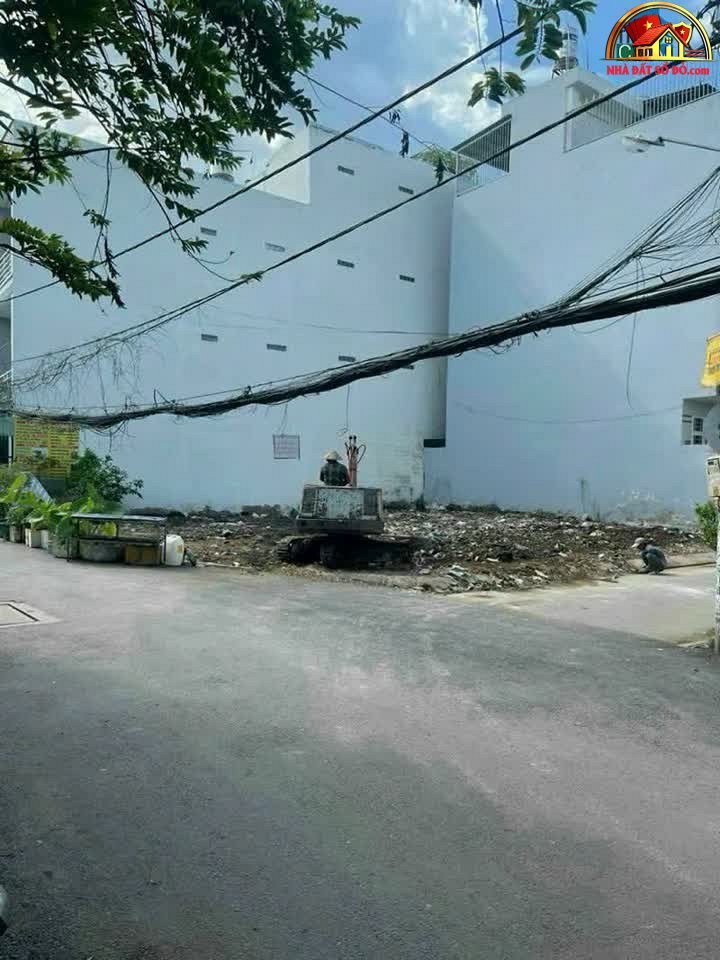 Nhà đất sổ đỏ Nhà Bè Hồ Chí Minh: Bán lô đất nền giá 4.85 tỷ