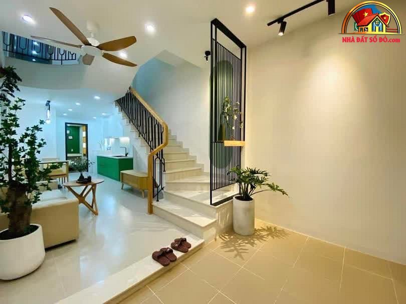 Bán nhà riêng có sổ đỏ Hải Châu Đà Nẵng – 3 tầng giá 3.98 tỷ