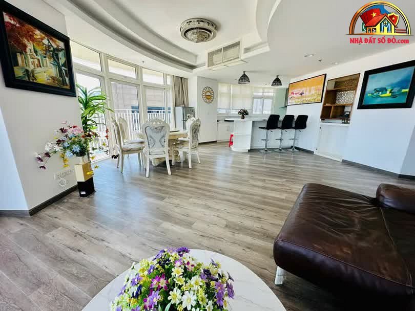 Bán căn hộ Azura 2 phòng ngủ 109m² sổ đỏ Sơn Trà Đà Nẵng