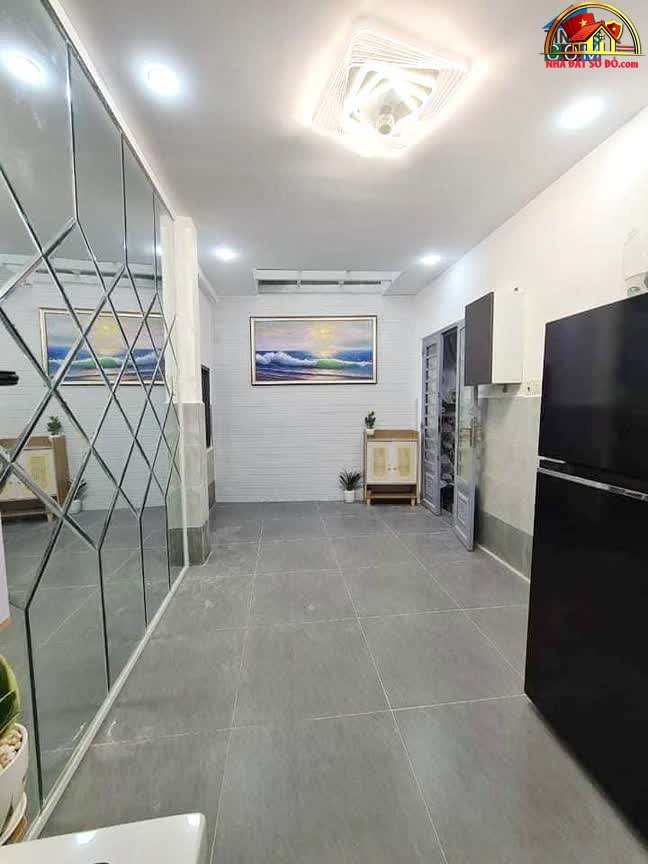 Bán nhà riêng sổ đỏ Quận 5, Hồ Chí Minh – 19m2, 2.58 tỷ