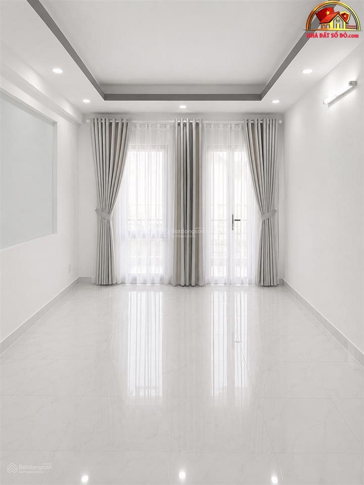 Nhà đất sổ đỏ quận Phú Nhuận TP.HCM với giá 6.9 tỷ và diện tích 34m2