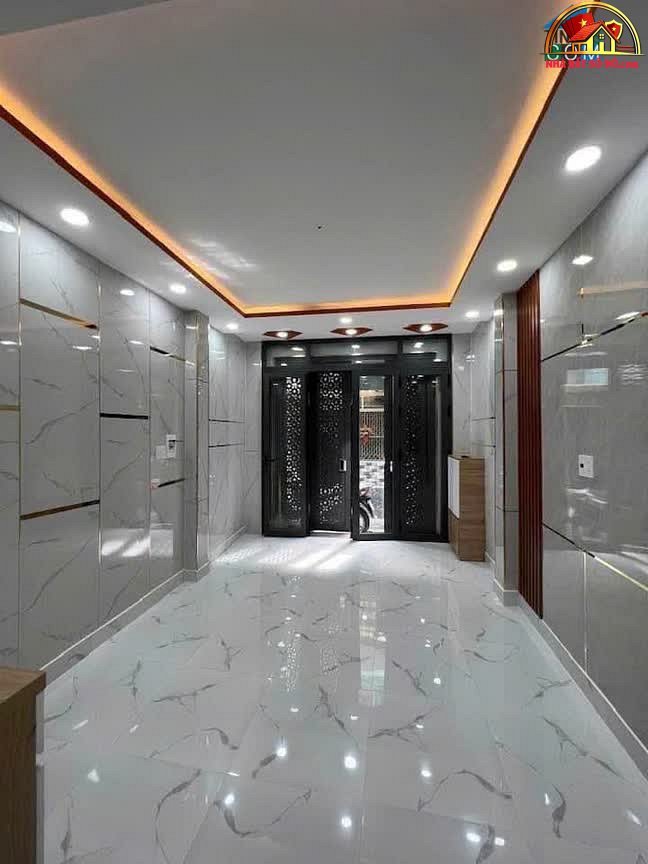 Nhà đất sổ đỏ quận 4 Hồ Chí Minh bán nhà mặt phố Hoàng Diệu diện tích 30m² giá 4.15 tỷ