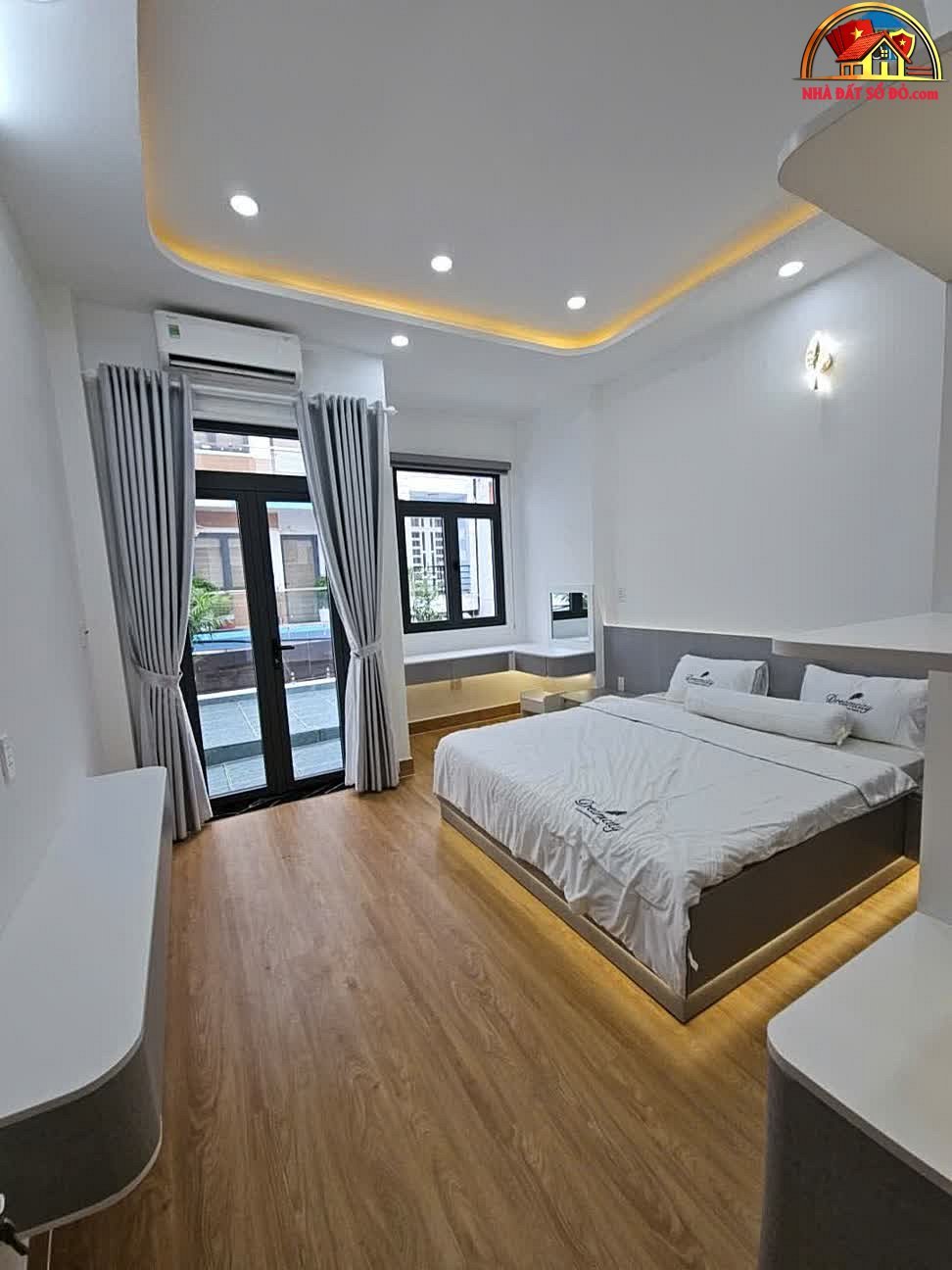 Nhà đất sổ đỏ Quận 7 TP.HCM với giá 6.79 tỷ, diện tích 180m² gần Phú Mỹ Hưng