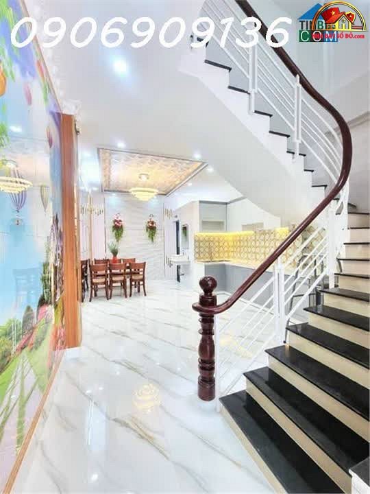 Nhà đất sổ đỏ Nhà Bè 6.2 tỷ, 4 tầng mới, hẻm xe hơi, đầy đủ nội thất