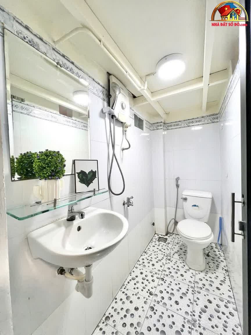 Bán nhà mặt tiền Cách Mạng Tháng Tám, Quận 10, Hồ Chí Minh – Sổ Hồng