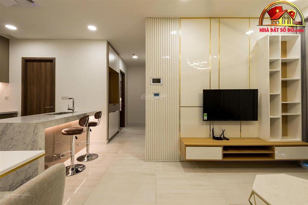 Nhà đất sổ đỏ Quận 10 TP.HCM – Căn hộ Kingdom 101 giá 7 tỷ, 72 m2