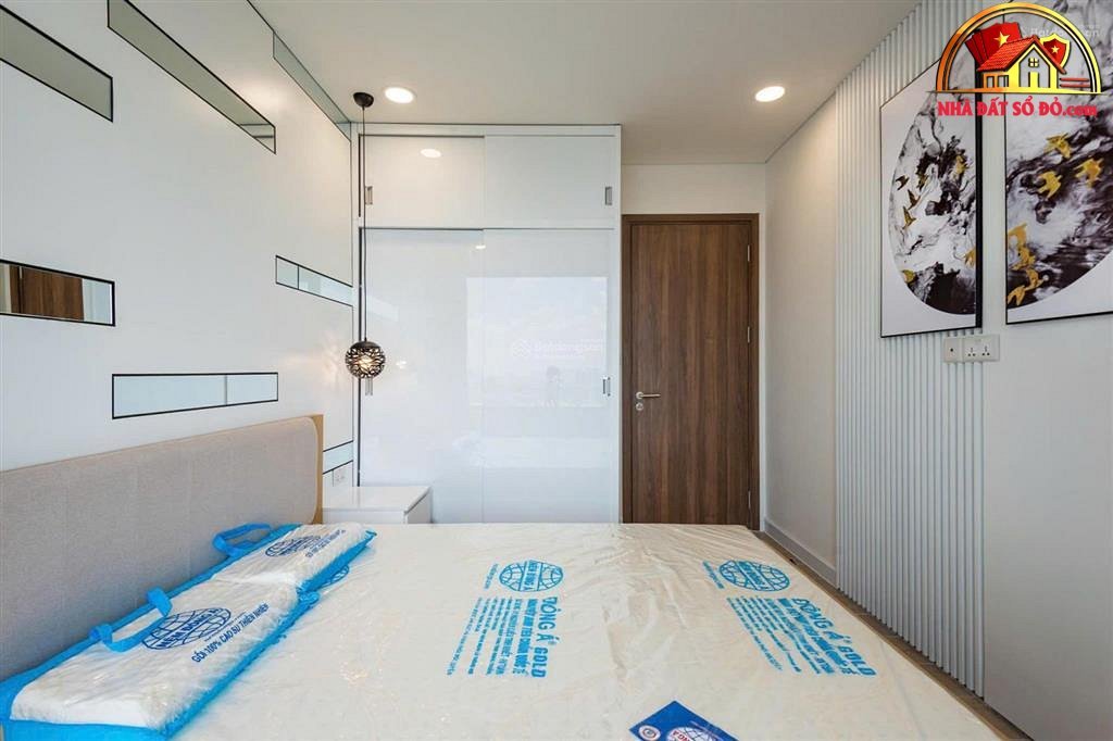 Nhà đất sổ đỏ Quận 10 TP.HCM – Căn hộ Kingdom 101 giá 7 tỷ, 72 m2