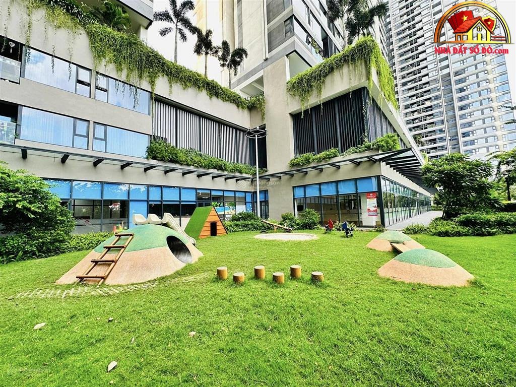 Nhà đất sổ đỏ Quận 10 TP.HCM – Căn hộ Kingdom 101 giá 7 tỷ, 72 m2