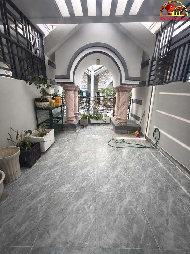 Nhà đất sổ đỏ Quận 6 Hồ Chí Minh, nhà mới 4PN giá 6.7 tỷ