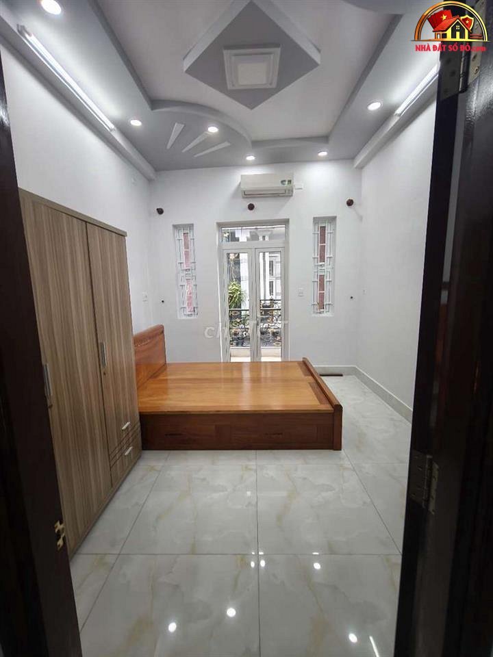 Nhà đất sổ đỏ Quận 6 Hồ Chí Minh, nhà mới 4PN giá 6.7 tỷ
