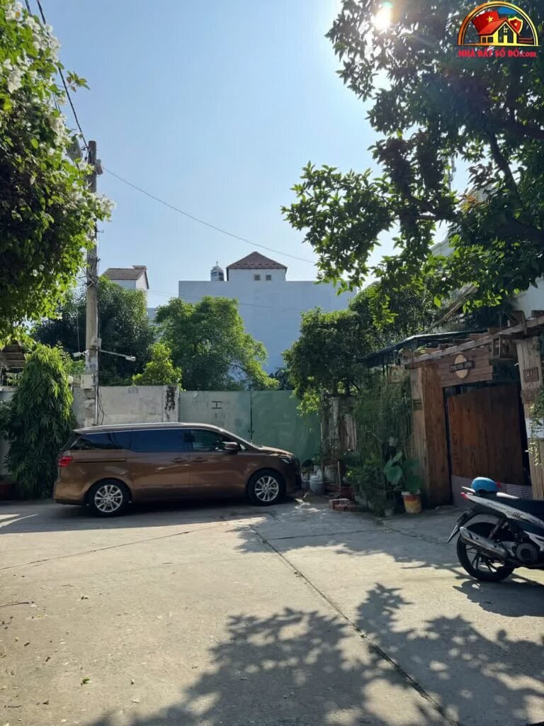 Bán đất sổ đỏ Quận 2 Hồ Chí Minh giá 70 tỷ diện tích 476 m²