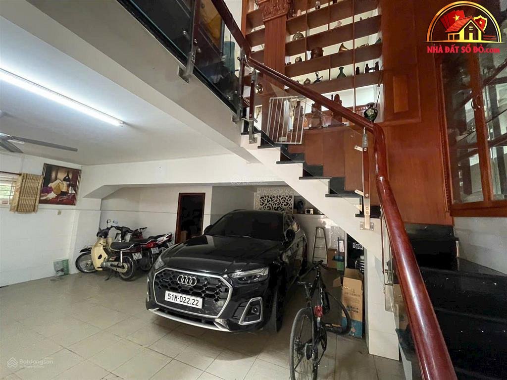Nhà đất sổ đỏ 200m2 Bình Trị Đông B Bình Tân giá 32 tỷ