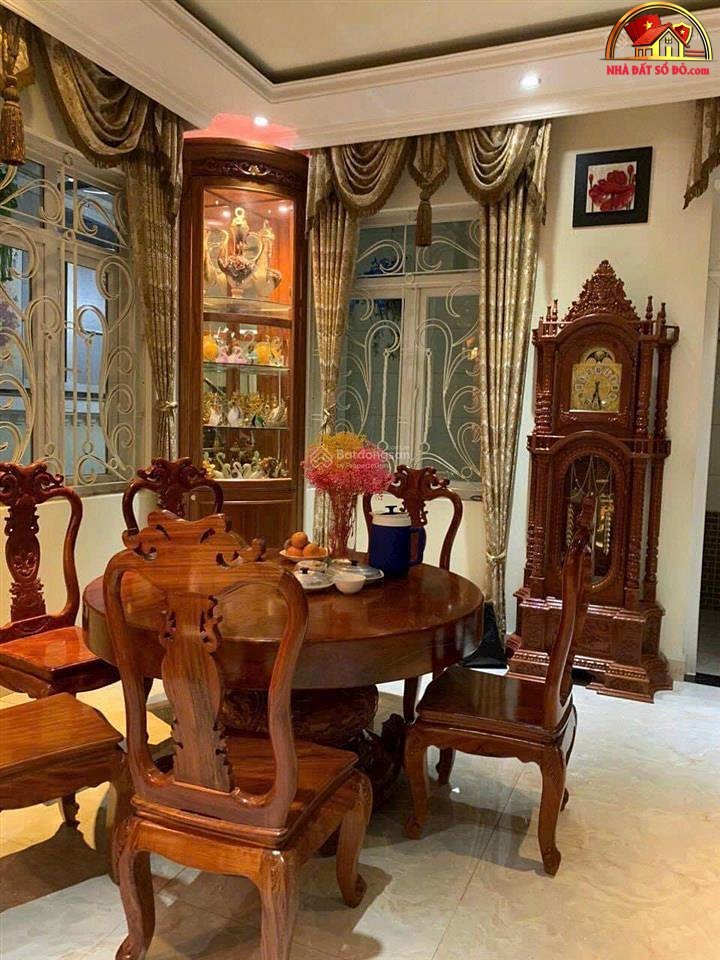 Nhà đất sổ đỏ 200m2 Bình Trị Đông B Bình Tân giá 32 tỷ