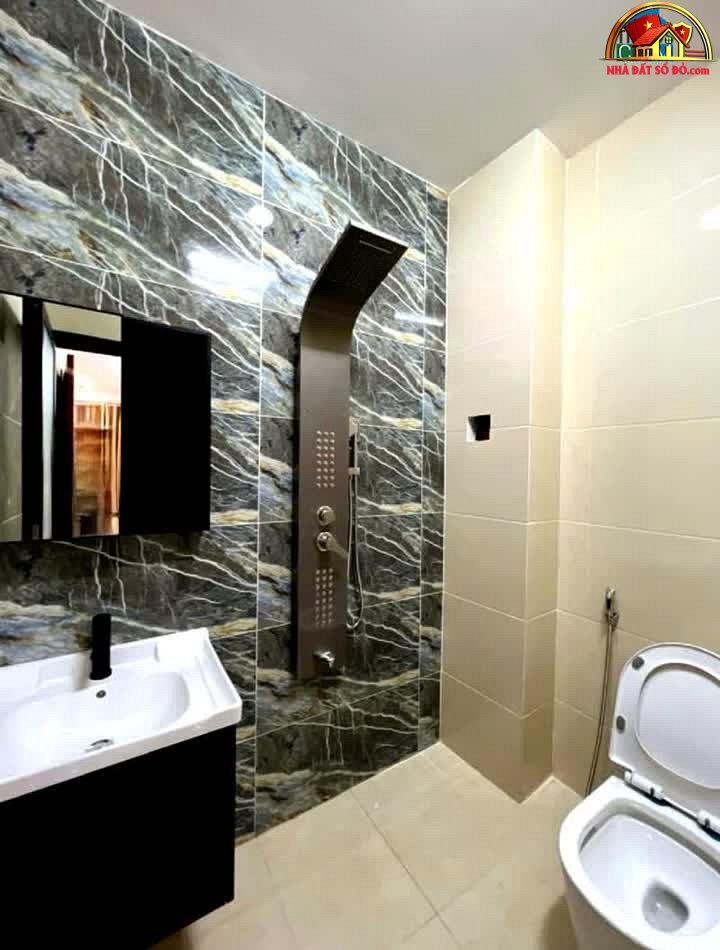 Nhà đất sổ đỏ Tân Bình – Bán nhà riêng 6 tầng đẹp 6.3 tỷ